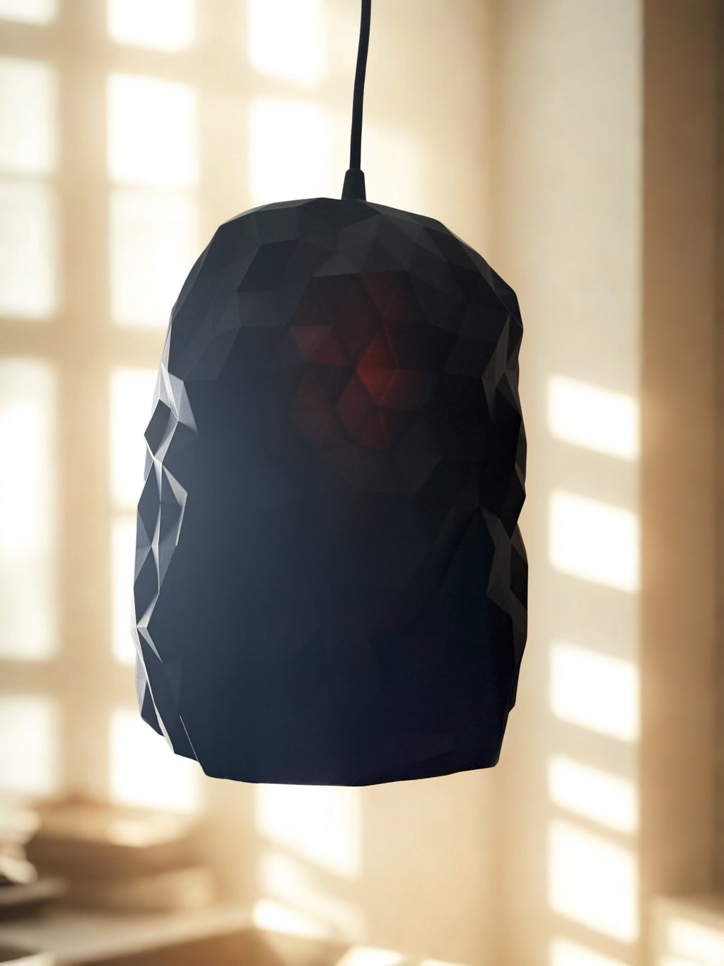 Geometrisk elegans möter modern minimalism.